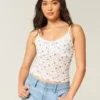 Camisola com renda em toda a peça