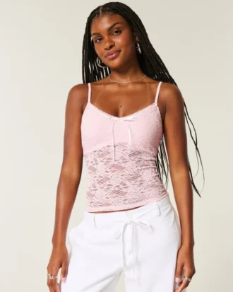 Camisola com renda em toda a peça