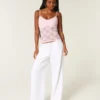 Camisola com renda em toda a peça