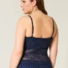 Camisola com renda em toda a peça