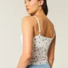 Camisola com renda em toda a peça
