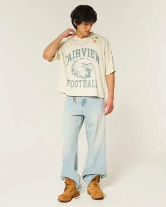 Camisola curta com gráfico de futebol americano Fairview
