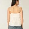 Camisola curta estilo halter com bordado fácil