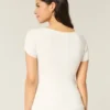 Camisola de manga curta com decote quadrado Camisola de manga curta com decote quadrado
