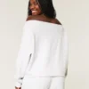 Camisola fácil com ombros descobertos