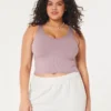 Camisola sem costuras com gola em V e tecido canelado