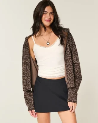 Mini-saia-calça de cintura alta em linha A