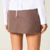 Mini-saia-calça de cintura alta em linha A