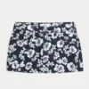Mini-saia-calça de cintura baixa em sarja