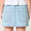 Mini-saia-calça de ganga com riscas e cintura baixa Mini-saia-calça de ganga com riscas e cintura baixa