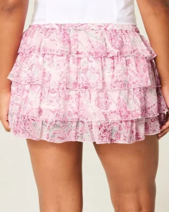 Mini-saia-calça em chiffon com camadas
