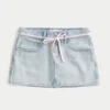 Mini-saia-calça em ganga clara com atacadores