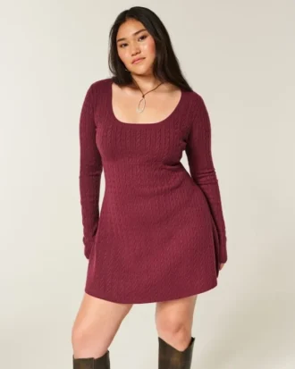 Mini vestido babydoll com laço nas costas