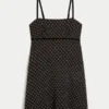 Mini vestido babydoll em chiffon