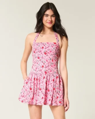 Mini vestido com cintura descida e alças