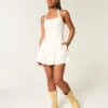 Mini vestido com cintura descida e alças