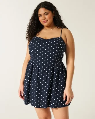 Mini vestido com costas abertas em mistura de linho