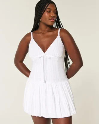 Mini vestido com decote em V