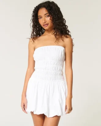 Mini vestido sem alças