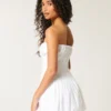 Mini vestido sem alças