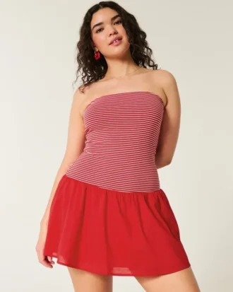 Mini vestido sem alças com cintura descida em malha