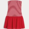 Mini vestido sem alças com cintura descida em malha