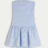 Mini vestido sem alças com cintura descida em malha