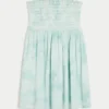 Mini vestido sem alças com smock