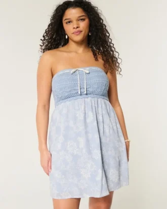 Mini vestido sem alças estilo croché