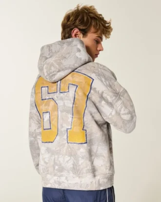 Moletom com capuz e estampa camuflada da Universidade de West Virginia Mountaineers