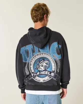 Moletom com capuz e estampa da Universidade da Carolina do Norte Tar Heels