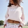 Moletom com capuz oversized para idosos