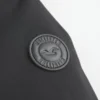 Parka com forro de pele sintética
