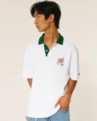 Polo com gráfico da Universidade de Miami Hurricanes