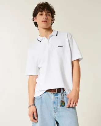 Polo com logótipo descontraído