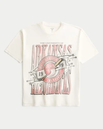 T-shirt com gráfico da Universidade do Arkansas Razorbacks