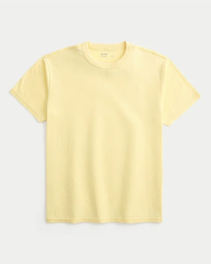 T-shirt descontraída com gola redonda e efeito lavado