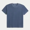 T-shirt descontraída com gola redonda e efeito lavado T-shirt descontraída com gola redonda e efeito lavado