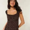 Top babydoll com laço em cetim fácil Top babydoll com laço em cetim fácil