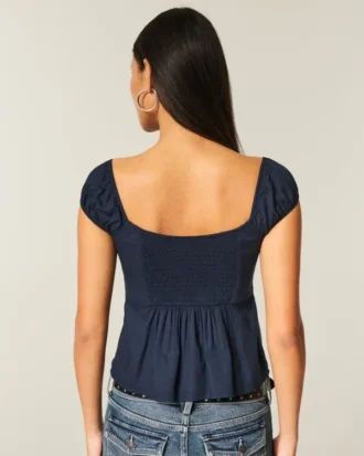 Top babydoll com ombros à mostra
