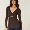 Top babydoll de manga comprida com frente cruzada