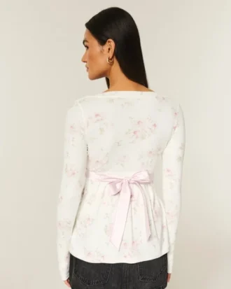 Top babydoll de manga comprida com frente cruzada