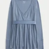 Top babydoll de manga comprida com frente cruzada