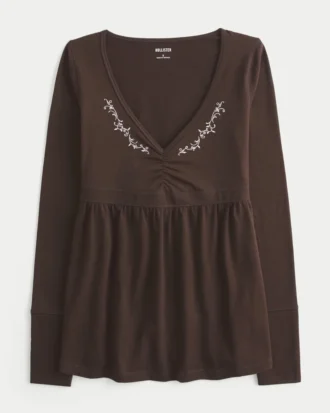 Top babydoll de manga comprida com pinças no peito