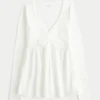Top babydoll de manga comprida com pinças no peito
