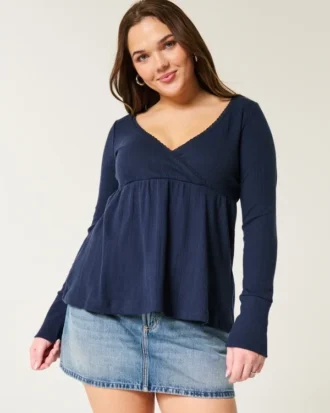 Top babydoll de manga comprida com ponto aberto