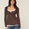 Top babydoll Henley com laço fácil Top babydoll Henley com laço fácil