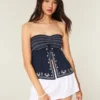 Top babydoll sem alças com bordado Top babydoll sem alças com bordado