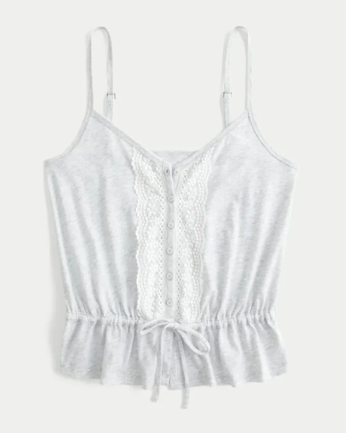 Top com peplum e detalhes em renda