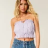Top curto sem alças com inserção de renda